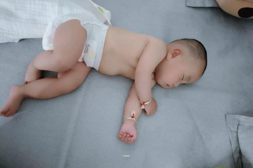 冷水江1岁宝宝可以吃盐吗